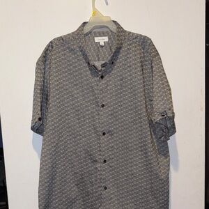 Calvin Klein Gray Geometric Button-Down Shirt